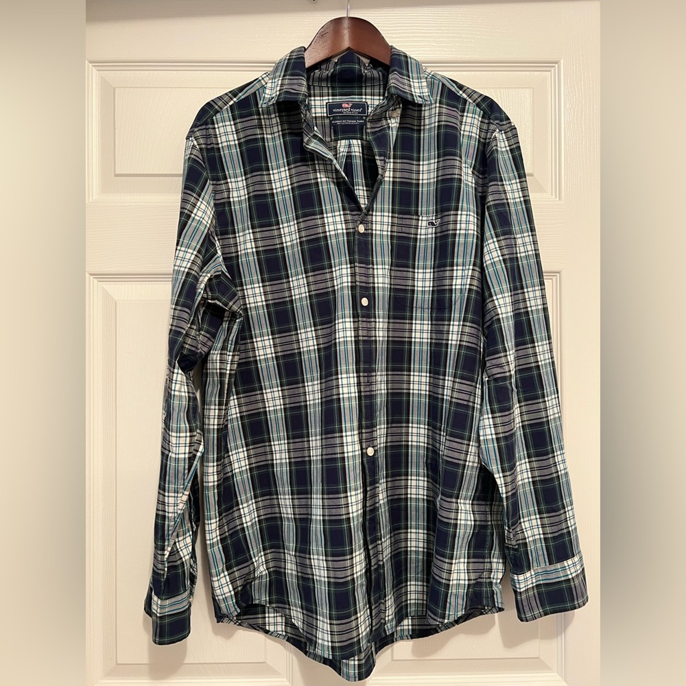 VINEYARD VINES CLASSIC FIT TUCKER SHIRT